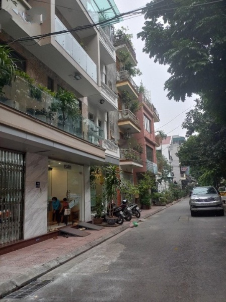 Bán nhà 4 tầng phân lô tại Hàng Mã, Hoàn Kiếm, Hà Nội